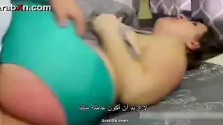 يغتصب زوجته الحامل