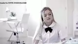 ينيكها لتصل للنشوه
