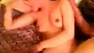 سكس يأكل حبيبتو من الهيجان