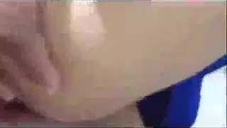 الأخ يأخذ طيز أخته في مشهد شرجي صريح