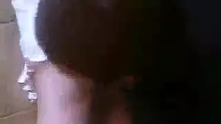 جنس قوي على السطح: جلسة مص بزاز كبيرة وقبلات ساخنة