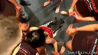 صور نوال كرم في جلسة تصوير إباحية صريحة