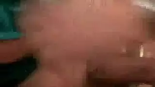 زوجة الأب الشقراء تمارس الجنس مع ابن زوجها في مشهد صريح